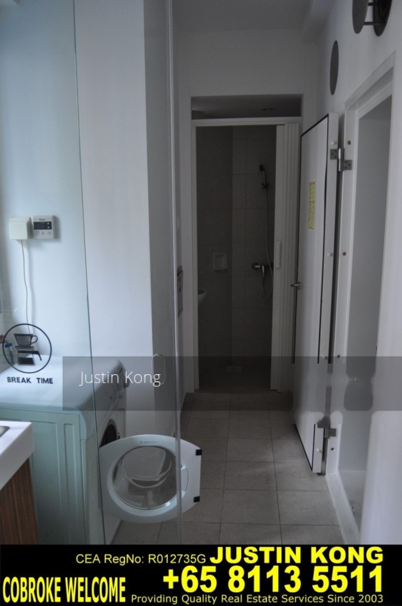The Lakeshore (D22), Condominium #148051282